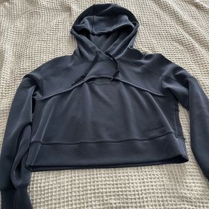 Lululemon Get Centered hoodie, sz 10, black
